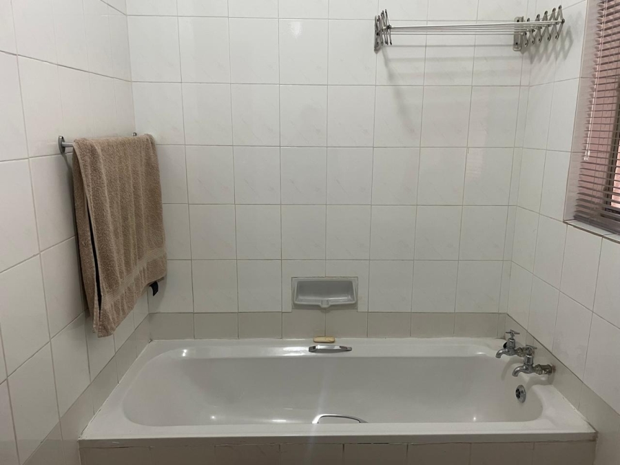 3 Bedroom Property for Sale in Oos Einde North West